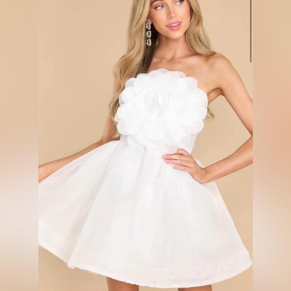 NWT Main Strip In the Clouds Dress Size M
